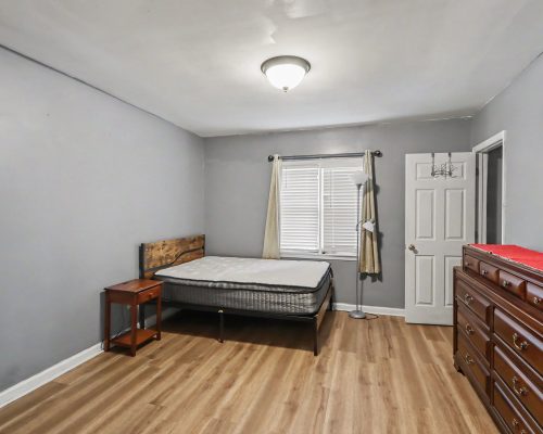 Haven North bedroom with vinyl plank flooring